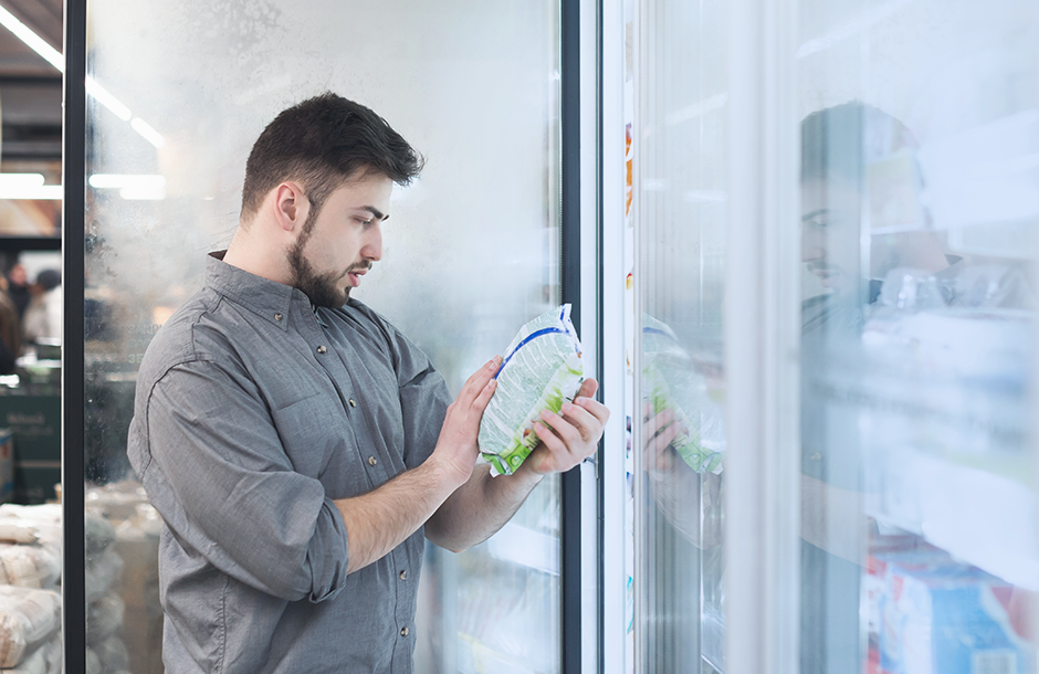 Monitoring and control of the refrigeration equipment temperature regime